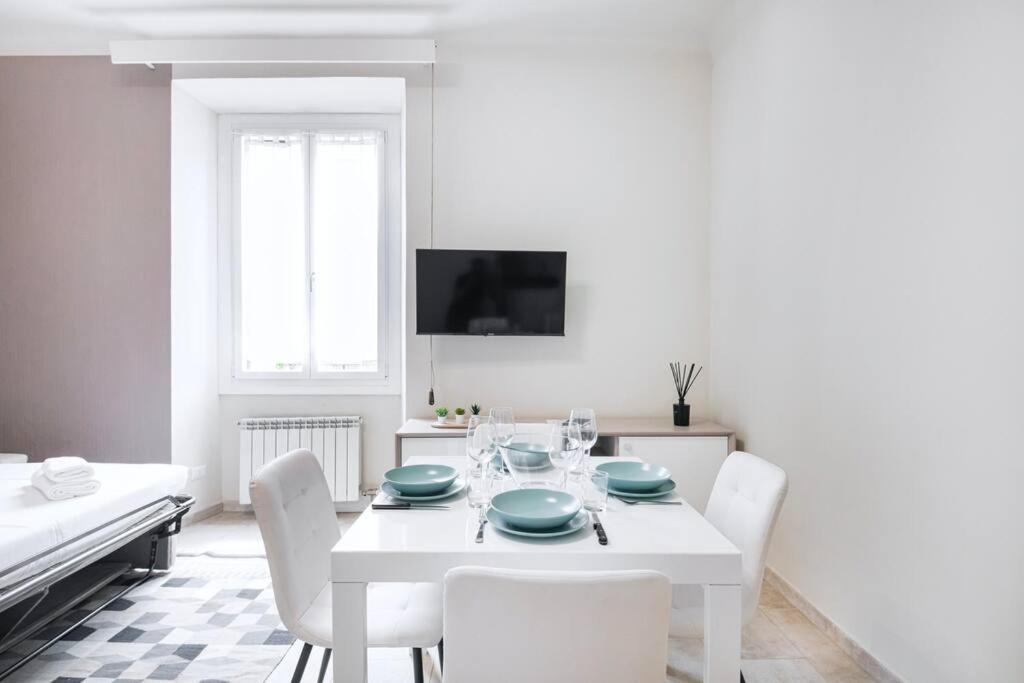 Easylife - Comfy Flat A Few Steps From Navigli * Milão